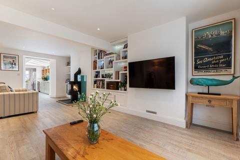 9 Fernleigh Road, Wadebridge, PL27 7AX