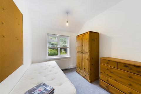 4 bedroom terraced house to rent, Mafeking Road, Brighton, East Sussex