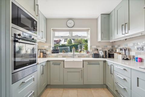 9 Barnhill Close, Marlow, SL7 3HA