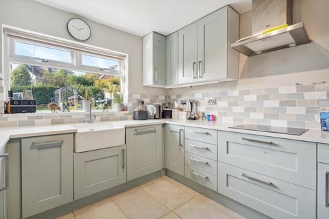 9 Barnhill Close, Marlow, SL7 3HA