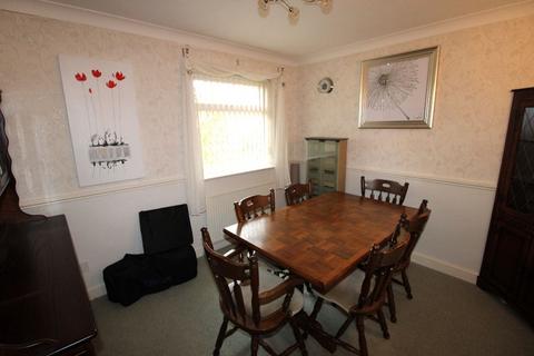 3 bedroom detached bungalow for sale, QUEEN STREET, BOZEAT