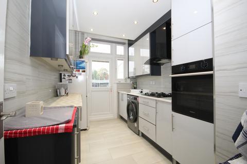 3 bedroom end of terrace house for sale, Park Road, Wembley, Middlesex HA0