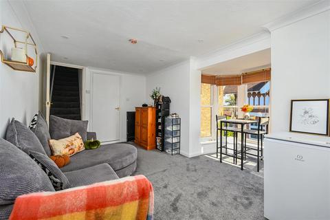 undefined, Weavers Lane, Henfield