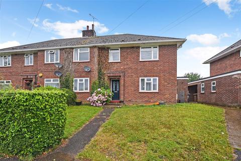 3 bedroom maisonette for sale, Willow Grove, Andover