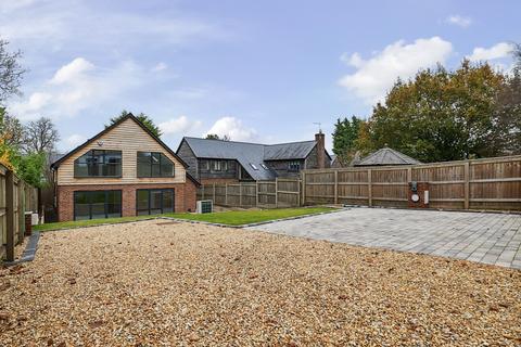 5 bedroom detached house for sale, Victoria Road, Warminster, BA12