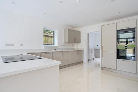 5 bedroom detached house for sale, Victoria Road, Warminster, BA12
