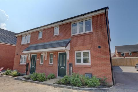 2 bedroom semi-detached house to rent, Moorcroft Fields, Drakes Broughton