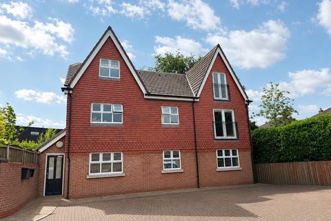 2 bedroom flat for sale, Ack Lane West, Cheadle Hulme, SK8