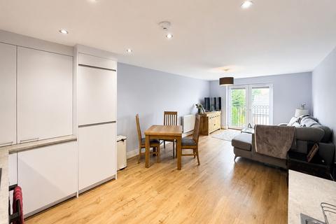 2 bedroom flat for sale, Ack Lane West, Cheadle Hulme, SK8