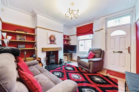 3 bedroom terraced house for sale, Northbrook Street, Leeds LS7