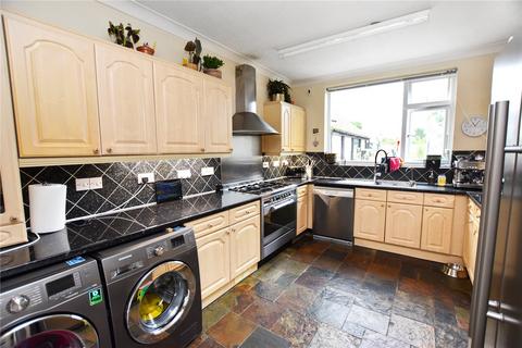 3 bedroom semi-detached house for sale, Long Lane, Bexleyheath, DA7