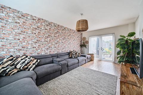 102 Westfield Road, Dunstable, LU6 1DJ