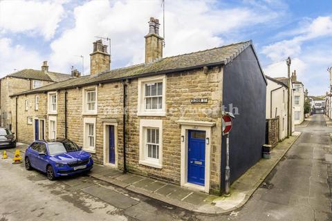 2 bedroom house for sale, Oldham Street, Morecambe LA4