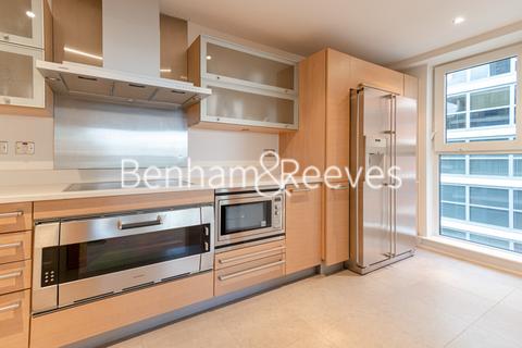 3 bedroom apartment to rent, The Boulevard, Fulham SW6