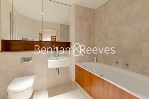 3 bedroom apartment to rent, The Boulevard, Fulham SW6