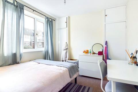 6 bedroom semi-detached house to rent, Nyetimber Hill, Brighton, East Sussex, BN2
