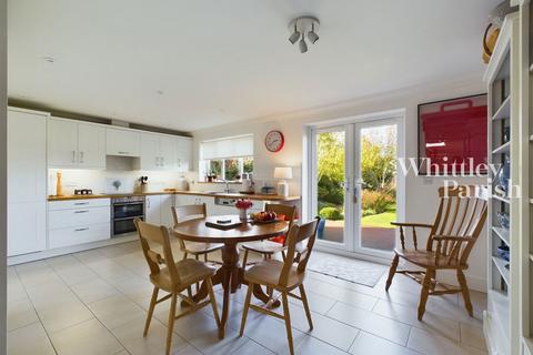 4 bedroom detached house for sale, Vicarage Road, Wingfield IP21