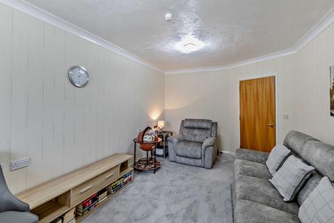 1 bedroom retirement property for sale, Green Lane, Windsor, SL4