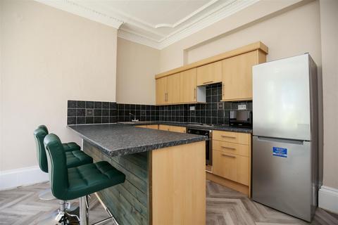 2 bedroom apartment to rent, Grosvenor House, Jesmond NE2