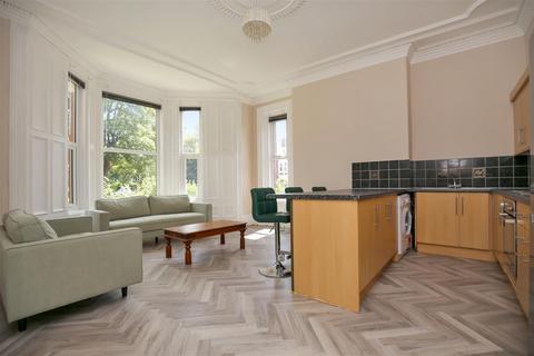 2 bedroom apartment to rent, Grosvenor House, Jesmond NE2