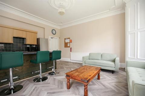 2 bedroom apartment to rent, Grosvenor House, Jesmond NE2