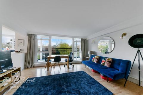 2 bedroom apartment for sale, Master Gunner Place, LONDON