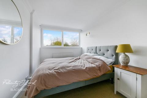 2 bedroom apartment for sale, Master Gunner Place, LONDON