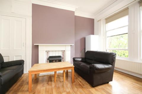 2 bedroom apartment to rent, Grosvenor House, Jesmond NE2