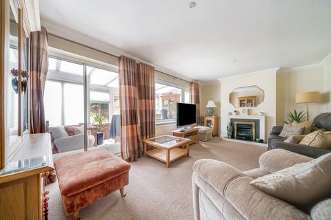 3 bedroom semi-detached house for sale, Purbeck Drive, Hampshire PO14