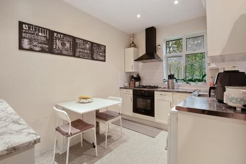 2 bedroom flat for sale, Longstone Avenue, London, NW10