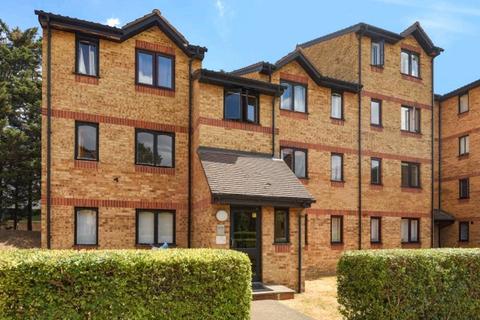 2 bedroom apartment for sale, Samuel Close, London, SE14