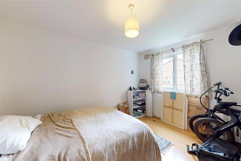 undefined, Samuel Close, London, SE14