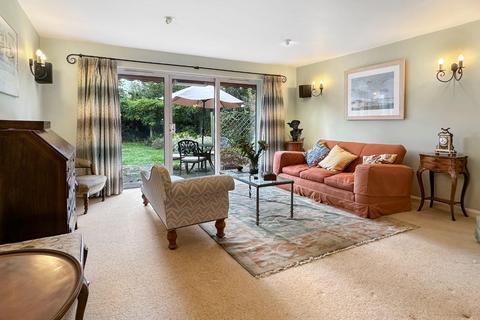 4 bedroom detached bungalow for sale, Cambridge Road, Milton, Cambridge