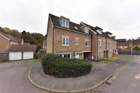 4 bedroom end of terrace house for sale, Evergreen Way, Mildenhall, Bury St. Edmunds, Suffolk, IP28