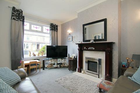 3 bedroom terraced house for sale, Briggs Avenue, Bradford, BD6