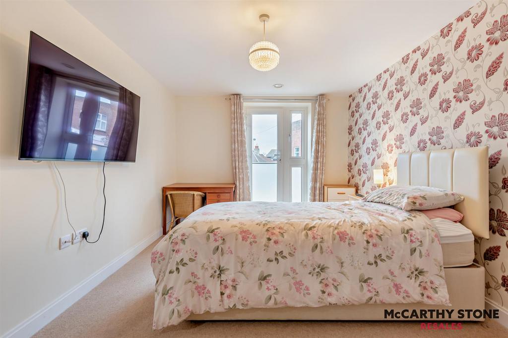 8627293-interior07-800.jpg