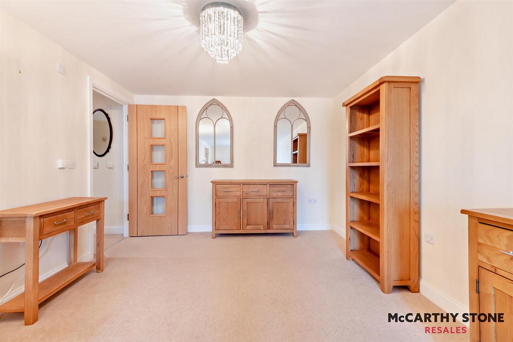 8627293-interior16-800.jpg