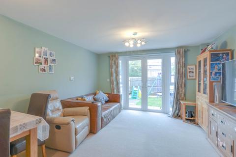 3 bedroom townhouse for sale, St. James Gardens, Trowbridge, Wiltshire, BA14