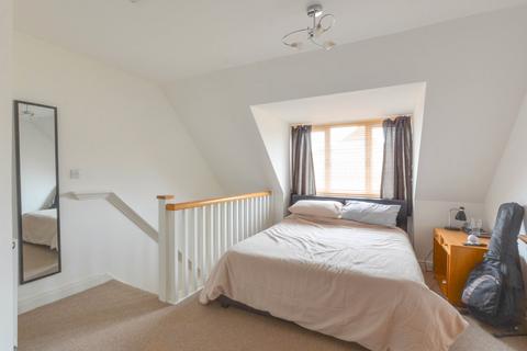 3 bedroom townhouse for sale, St. James Gardens, Trowbridge, Wiltshire, BA14