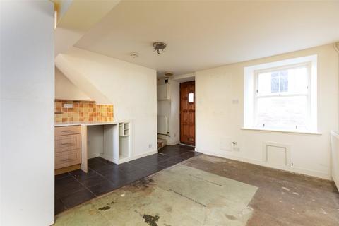 2 Meadow Place, Crieff, PH7 4DU