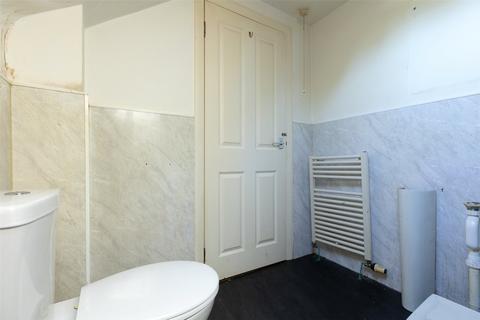 2 Meadow Place, Crieff, PH7 4DU