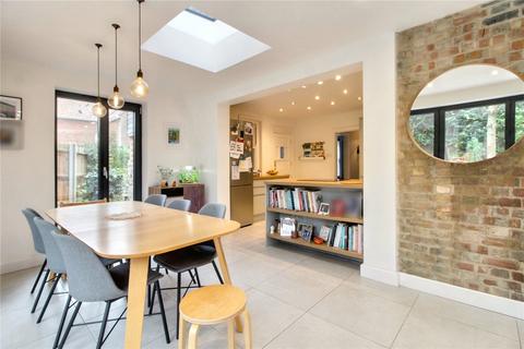16 Norwich Road, Ditchingham, Bungay, NR35 2JL