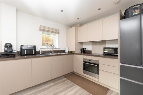 undefined, Hindmarsh Crescent, Gravesend, Kent