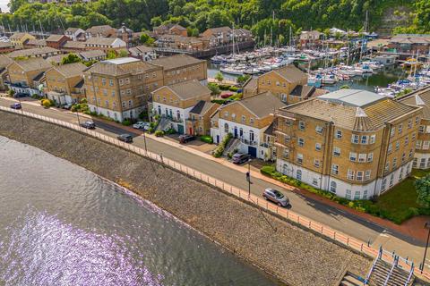 1 bedroom apartment to rent, John Batchelor Way, Penarth