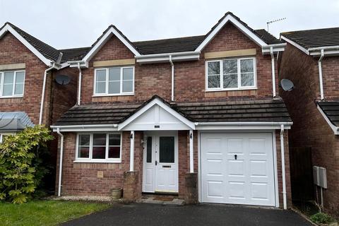 4 bedroom detached house to rent, Llys Pentre, Broadlands, Bridgend, CF31 5DY