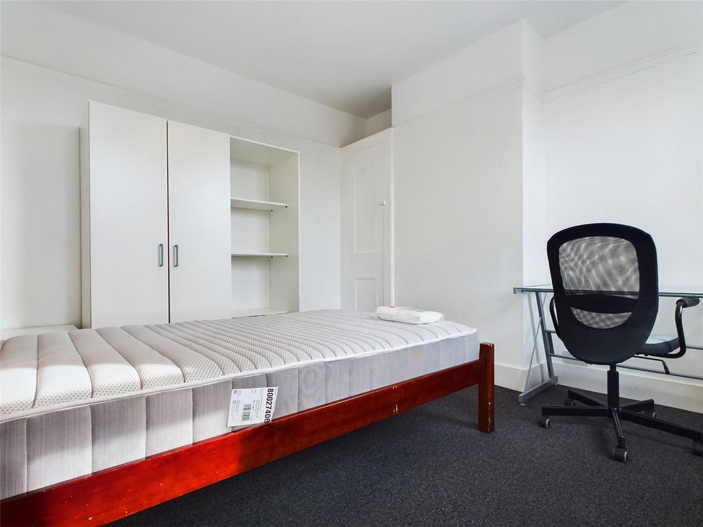 Bedroom-Flat-To-Rent