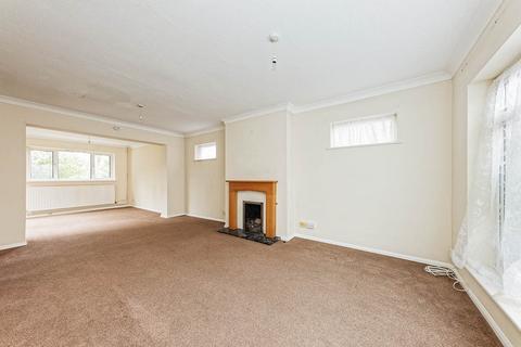 3 bedroom detached house to rent, Canterbury, Kent CT1