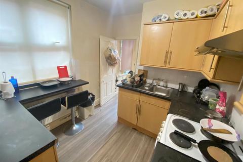 4 bedroom terraced house for sale, Barclay Street, Leicester LE3