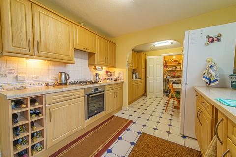 44 Cory Park, Llantarnam, Cwmbran, NP44 3HE