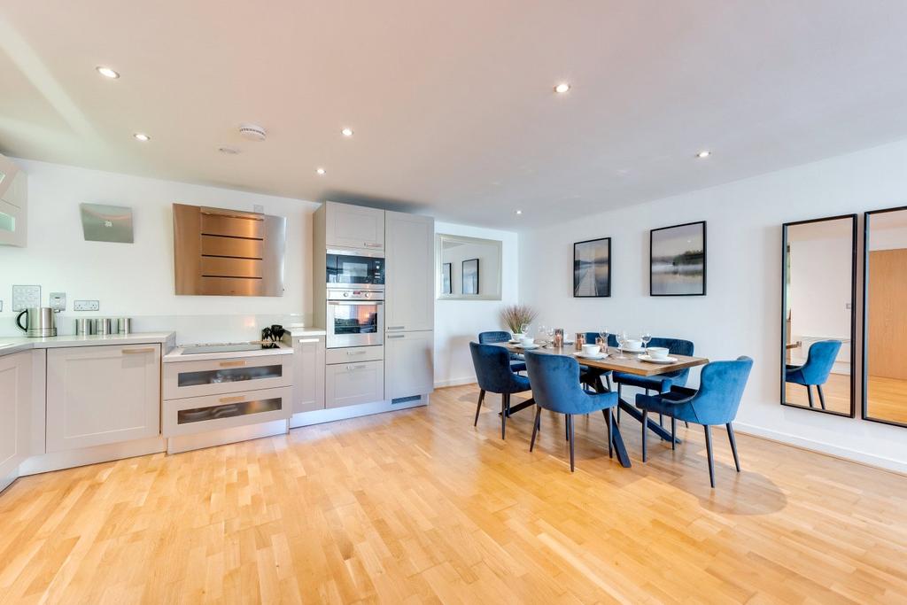 Kitchen/Lounge